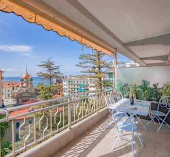 Four-room apartment in Sanremo