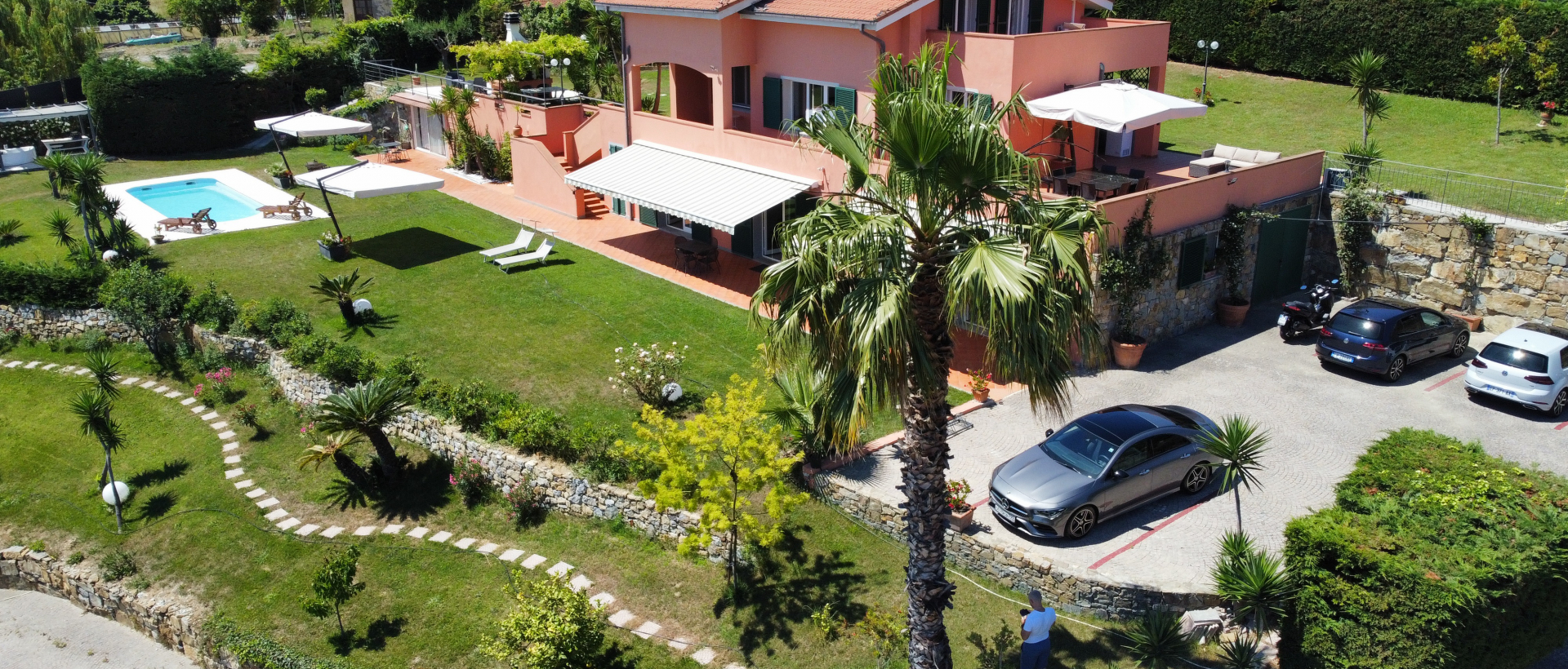 Villa for sale in Sanremo 320 m2
