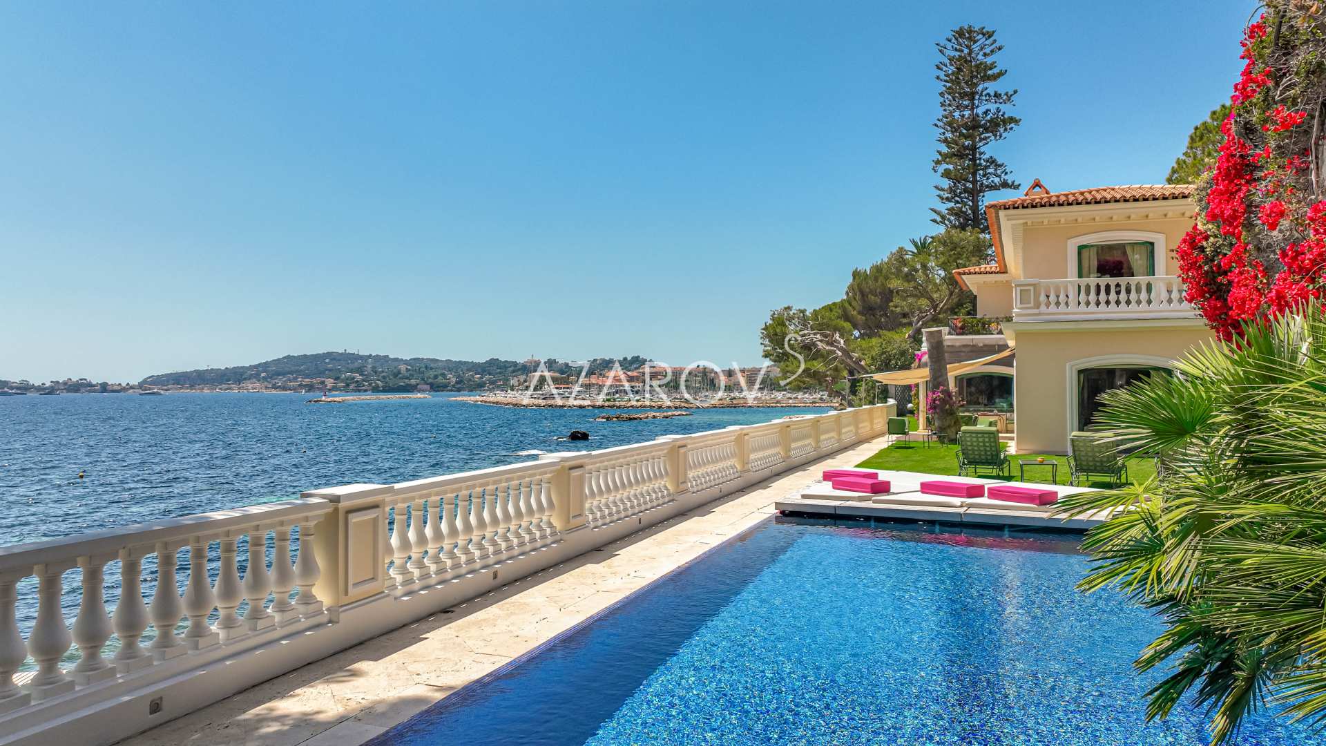 Rent a luxury villa in Beaulieu-sur-Mer, France